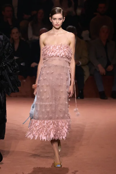 Look 84